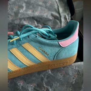 Adidas Havana City Series Size? Sneakers